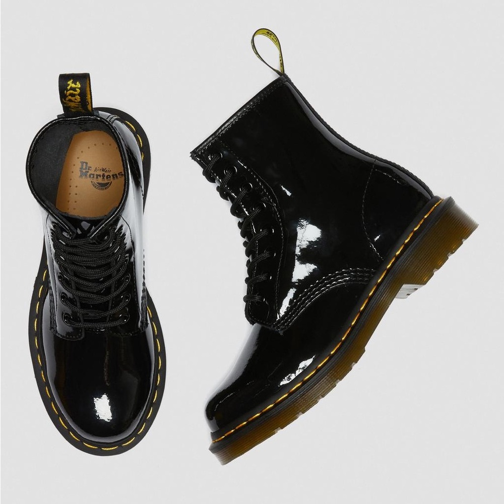 Dr. Martens 1460 Patent Leather Lace Up Combat Boots in Black Women’s 7 / EU 38